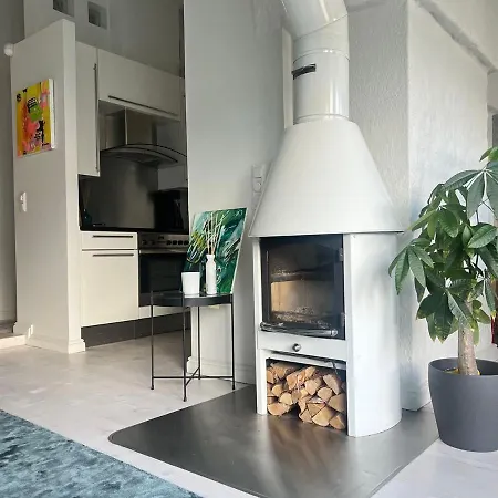 Moderni Ullakkohuoneisto Vuokralle Helsinki
